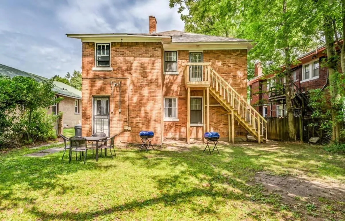 Prázdninový dům Vila 10 Min To U Of Memphis-Rozelle Retreat Right Unit USA